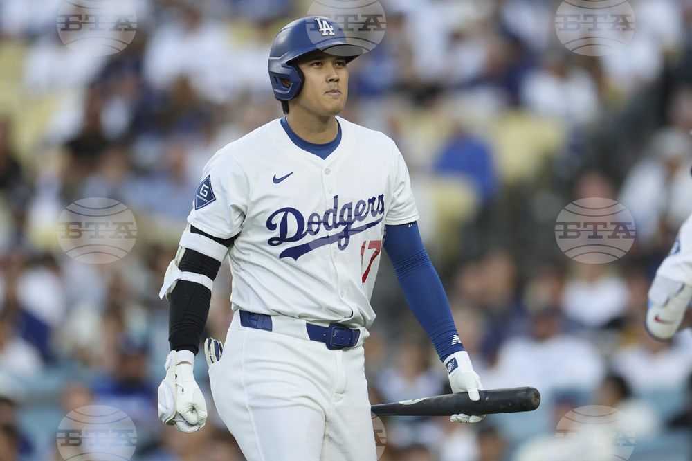 Twins Dodgers Baseball