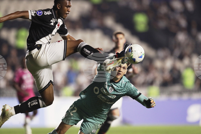 Барселона предложи на Васко да Гама до 30 милиона евро за Райън