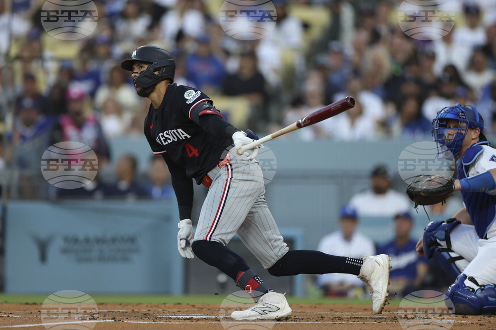 Twins Dodgers Baseball