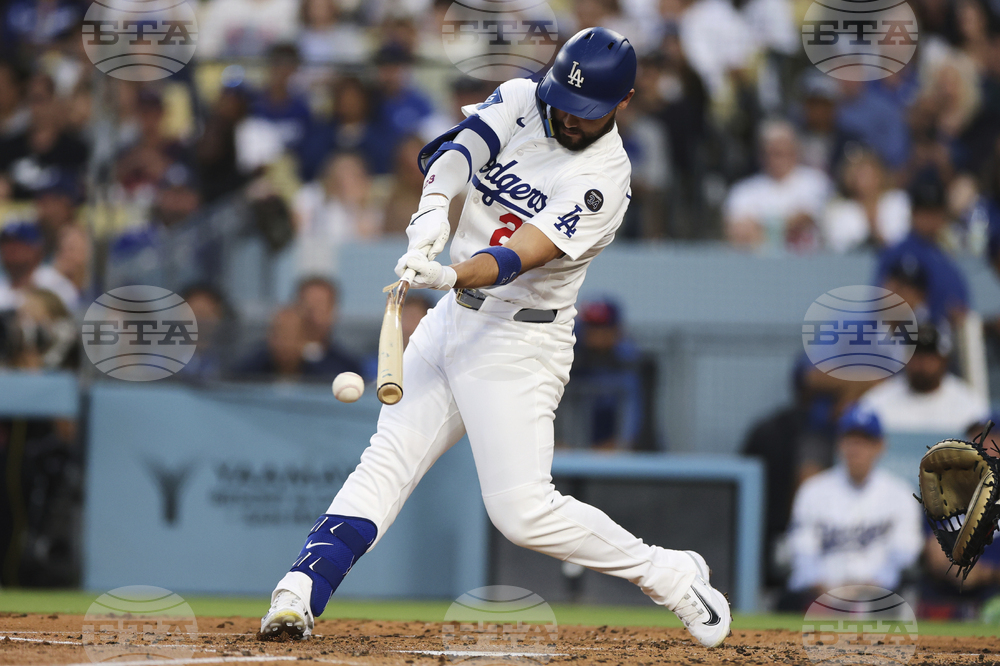 Twins Dodgers Baseball