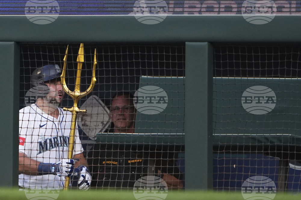Brewers Mariners Baseball