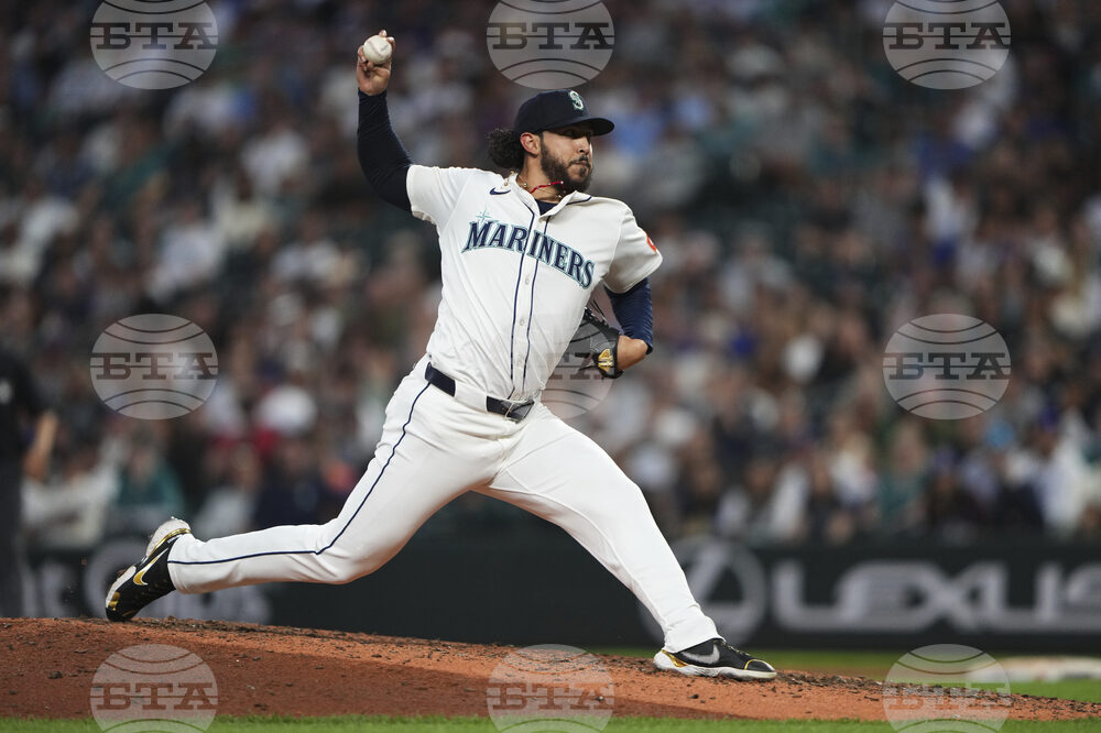 Brewers Mariners Baseball