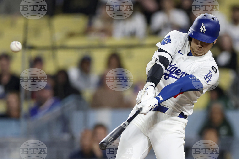 Twins Dodgers Baseball