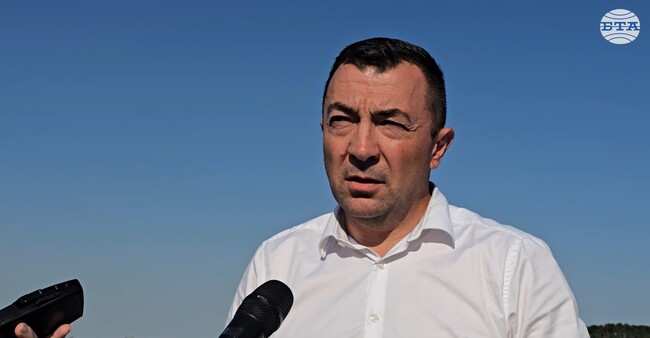 Жътвата на пшеницата в България е приключила на 80 процента, каза заместник-министърът на земеделието и храните Янислав Янчев край Балчик