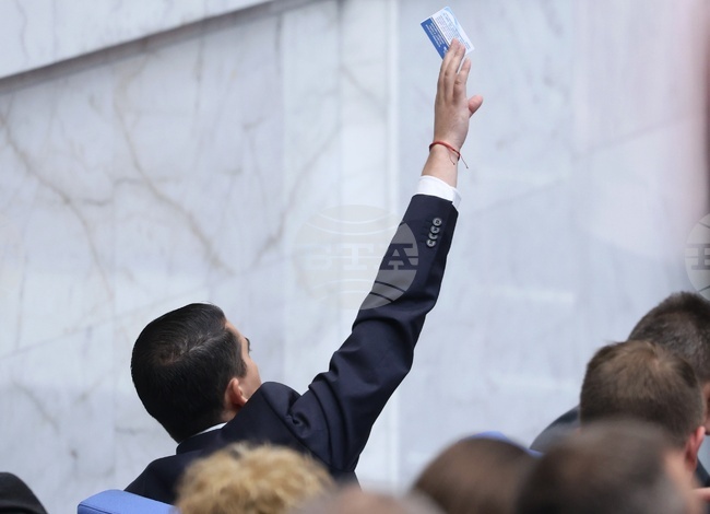 Revisions to Insurance Code Concerning Third Party Liability Insurance Passed Conclusively