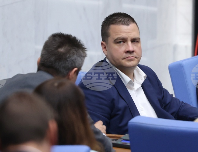 Ruling Coalition Meets over 2026 Budget, Parliament Chair Rotation