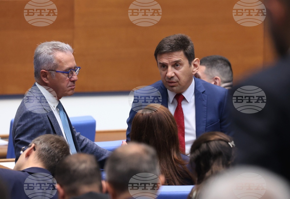 Повече от два часа депутатите обсъждаха мерките срещу необосновано покачване на цените в Закона за въвеждане на еврото