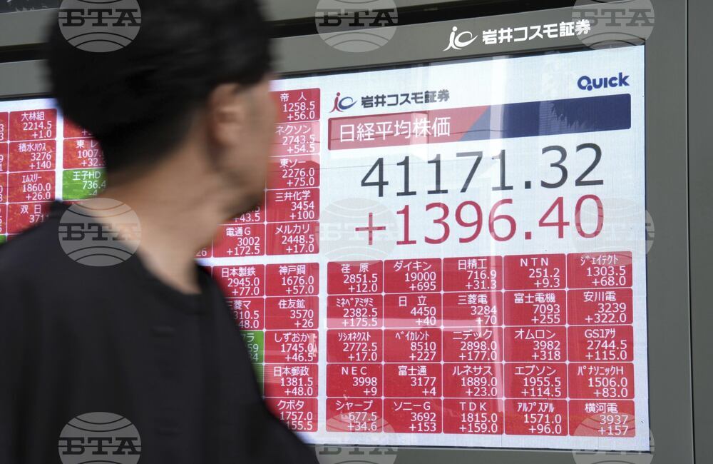 Борсовите индекси в Токио се покачиха, противно на тенденцията на Уолстрийт