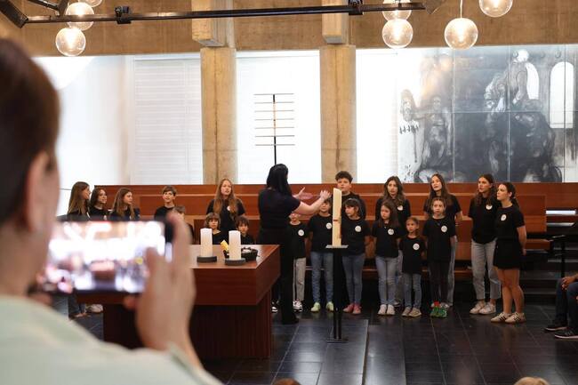 Приключваме концертната година с благодарност, усмивки и големи планове за бъдещето, посочват от хор „Шарена гайда“ в Берлин