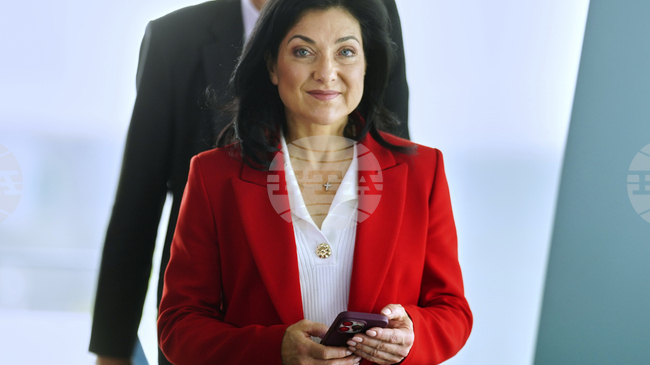 Германия и Европа трябва да наваксат в глобалната надпревара за полупроводниците, заяви германският икономически министър