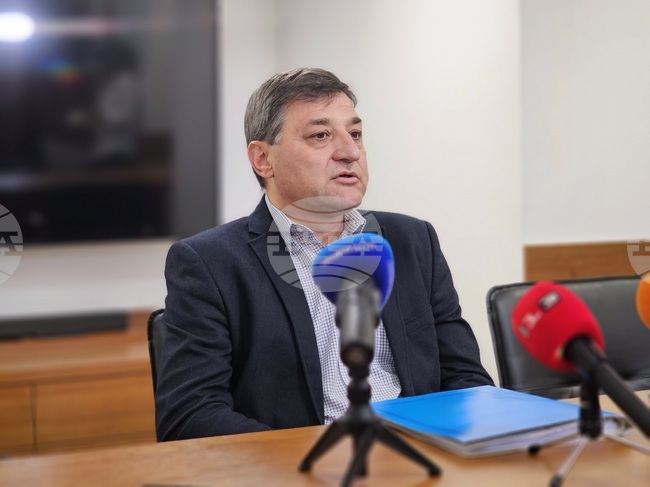 Съдът остави за постоянно в ареста мъжа, блъснал с автомобила си 16-годишно дете, то продължава да е в критично състояние 