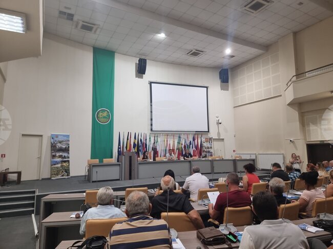 Общинският приют в старозагорското село Могила целогодишно кастрира безплатно домашни дворни кучета