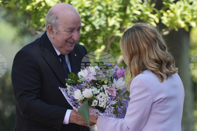  Мелони посети Алжир, за да дискутира укрепване на сътрудничеството, включително и на газовите доставки