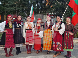 Разград - автентични носии - колекционер