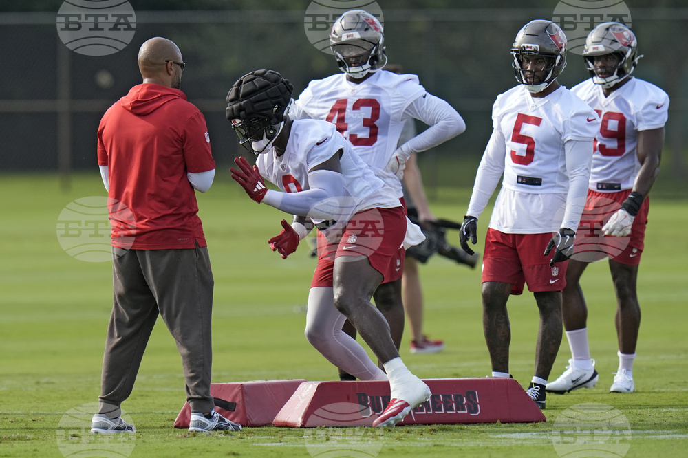 Buccaneers Camp Football