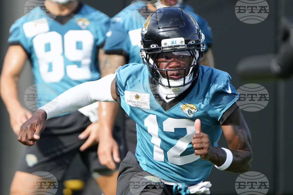 Jaguars Camp Football
