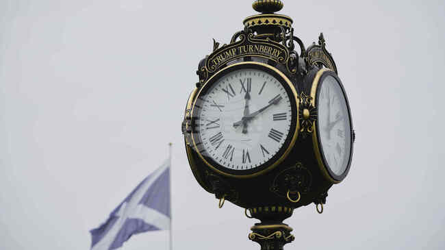 Писмо, написано от Мери Стюарт, кралица на Шотландия, часове преди екзекуцията ѝ, ще бъде показано в музея в Пърт