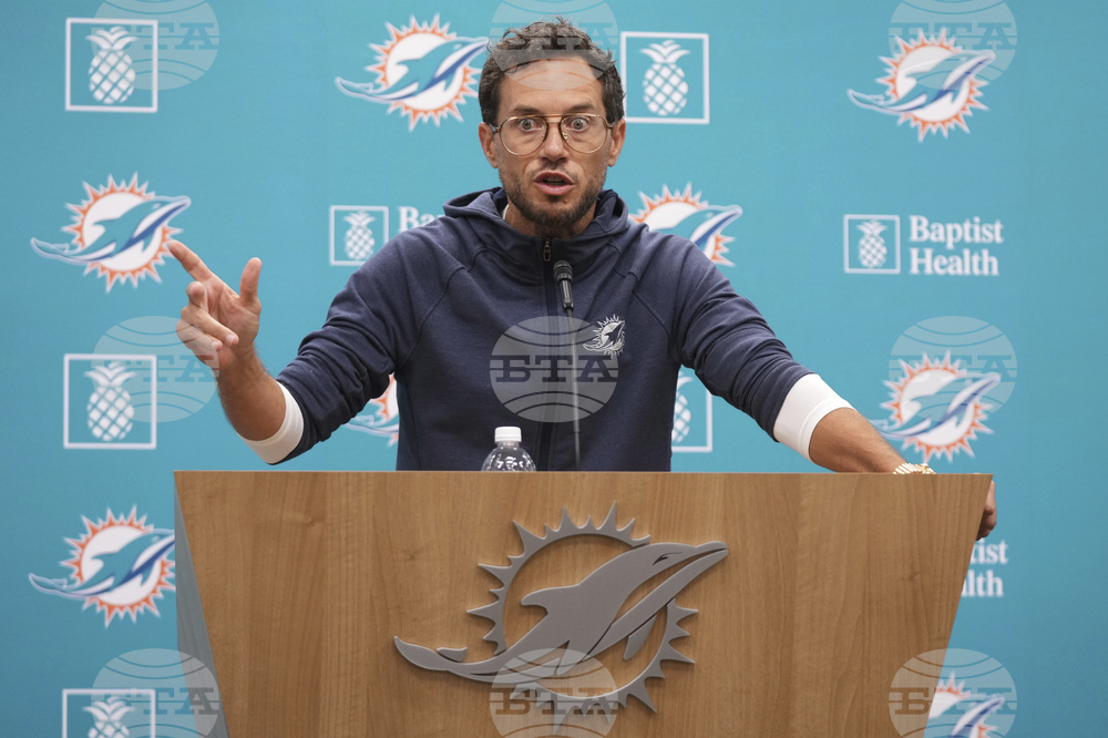 Dolphins Camp Football