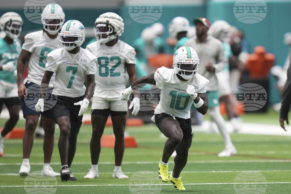 Dolphins Camp Football