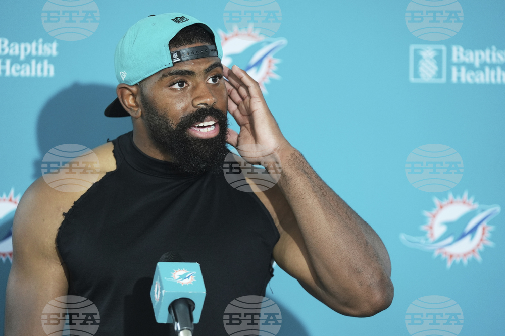 Dolphins Camp Football