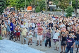 Варна - протест в подкрепа на задържания кмет на града Благомир Коцев