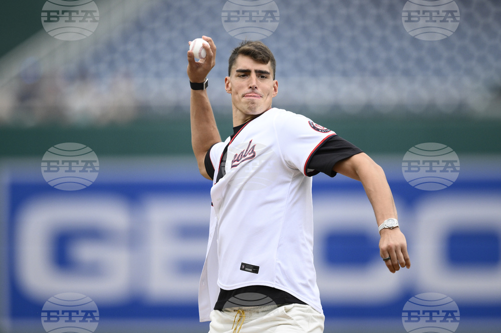 Reds Nationals Baseball