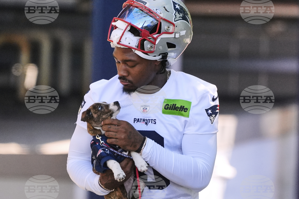 Patriots Camp Football