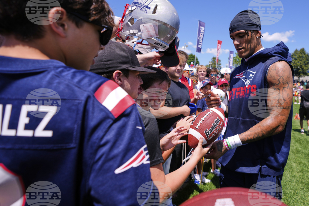 Patriots Camp Football