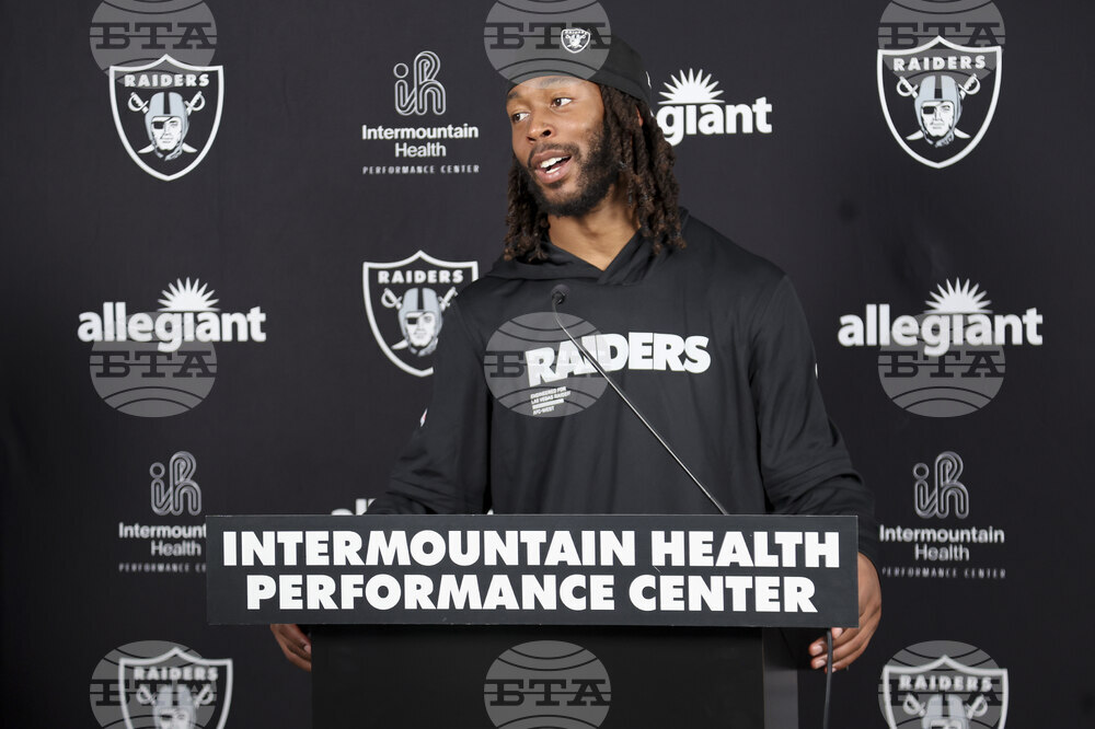 Raiders Camp Football