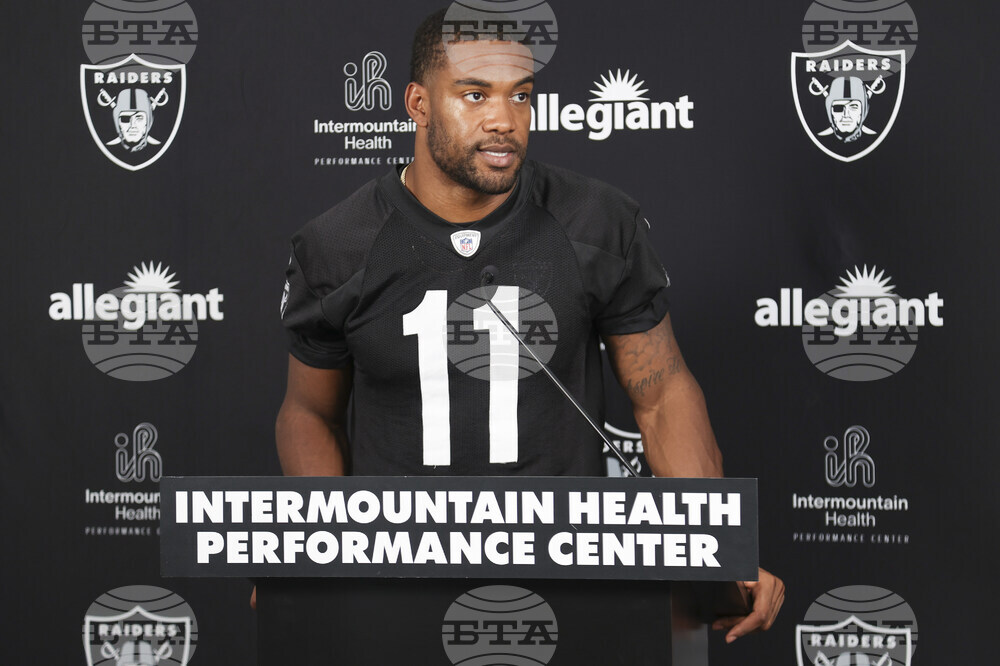 Raiders Camp Football