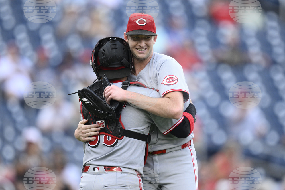Reds Nationals Baseball