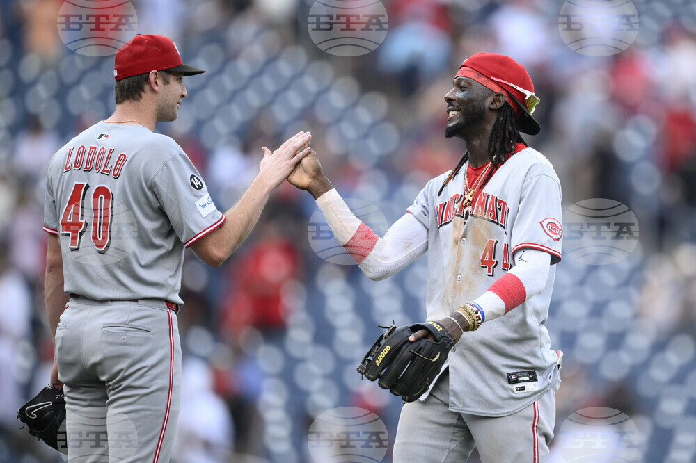 Reds Nationals Baseball