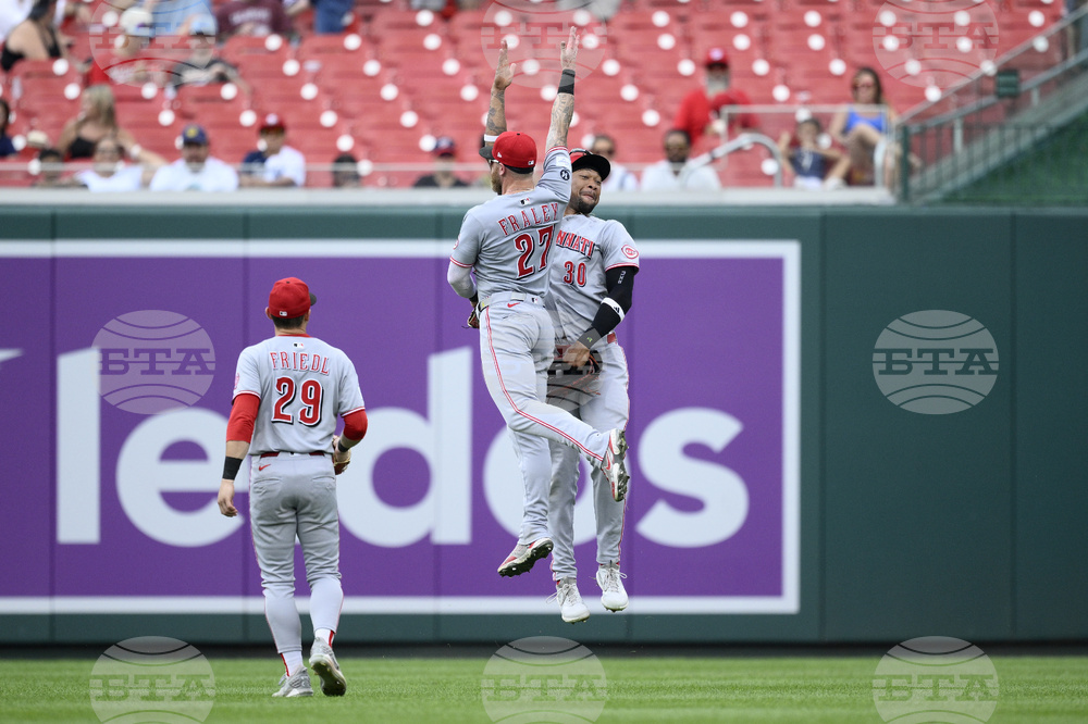 Reds Nationals Baseball