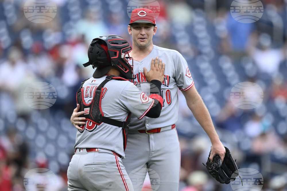 Reds Nationals Baseball
