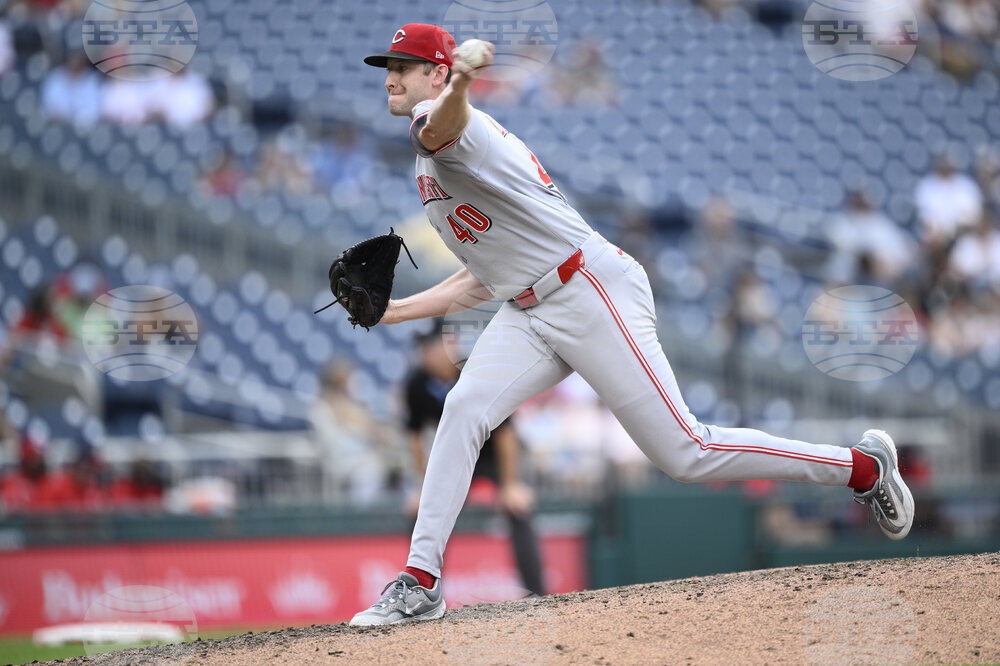 Reds Nationals Baseball