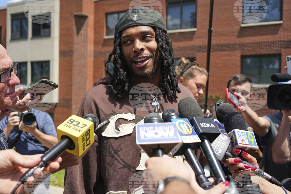 Steelers New Look Football