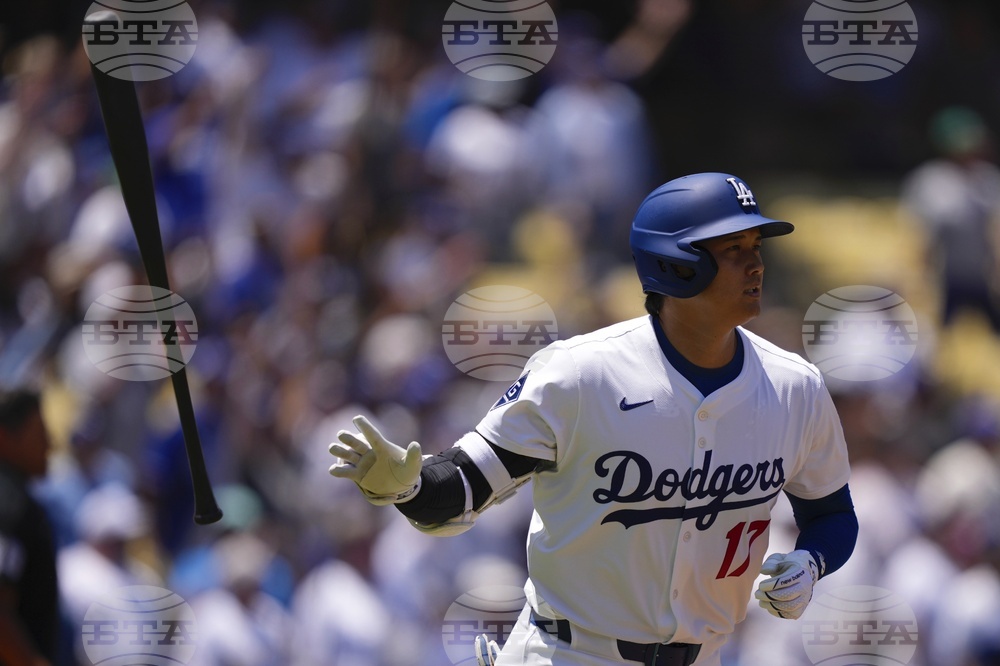 Twins Dodgers Baseball