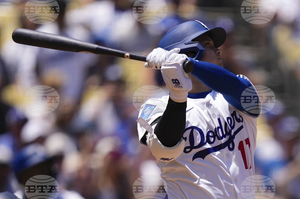 Twins Dodgers Baseball