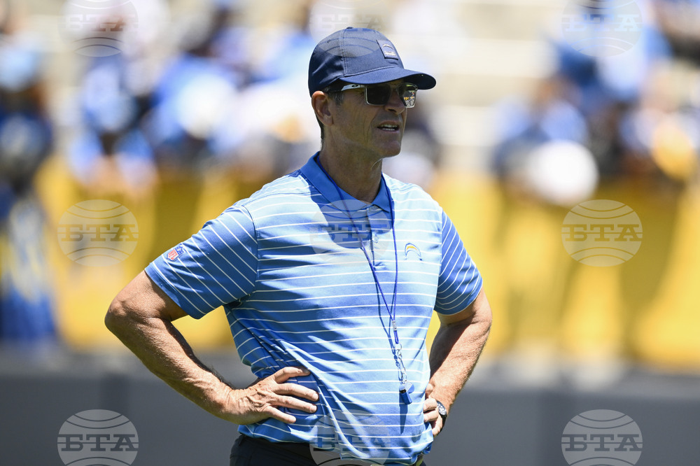 Chargers Camp Football