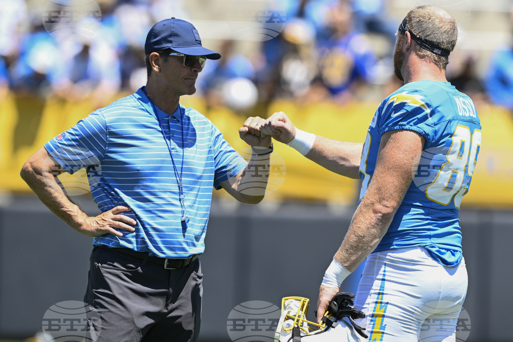 Chargers Camp Football