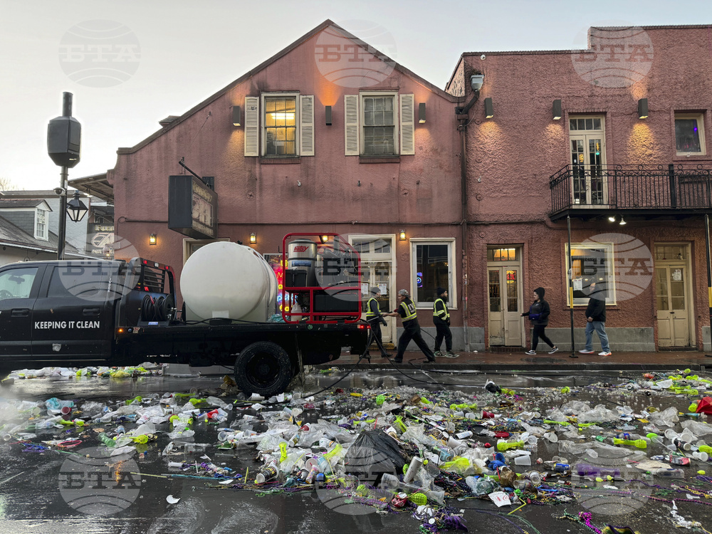 New Orleans French Quarter Waste