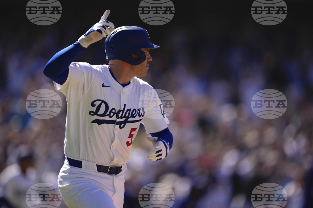 Twins Dodgers Baseball