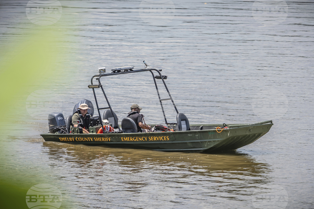 Missing Fishermen Mississippi River