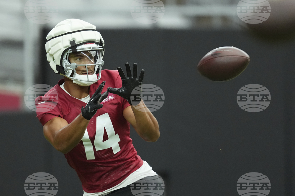 Cardinals Camp Football