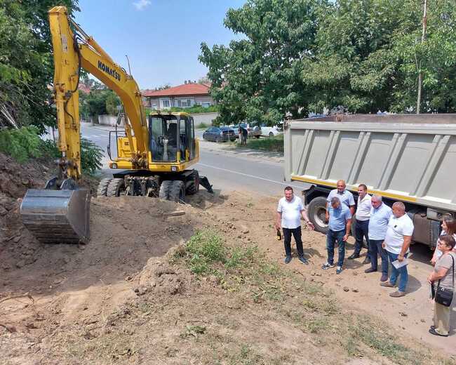 В Свищов започна изграждането на довеждаща инфраструктура от находище за минерална вода в града