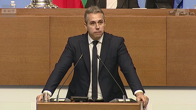 „Възраждане“ поискаха с декларация оставката на правителството заради трагедията в костинбродските села