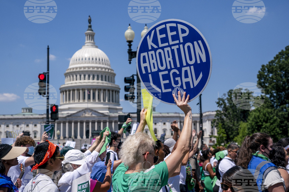 AP Poll Abortion