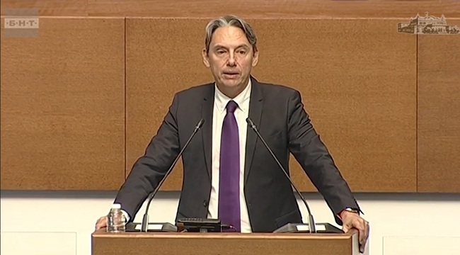 ПП-ДБ излязоха с декларация в защита на достойните възнаграждения за младите лекари