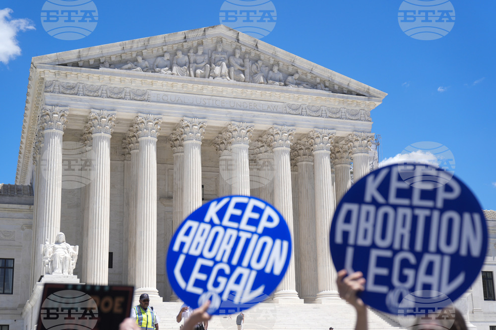 AP Poll Abortion