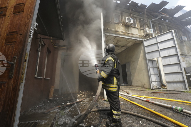 Укринформ: Броят на пострадалите при руските удари срещу центъра на Харков достигна 22 души